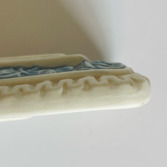 Vintage Ceramic Rose Picture Frame Ornate Antique Photo Holder Blue Floral Decor - Picture 6 of 6